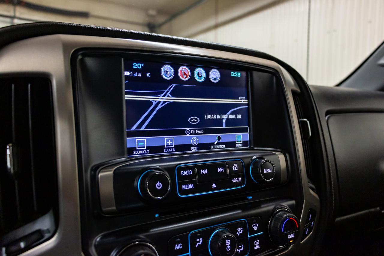 2019 GMC Sierra 2500HD 4x4 Crew Cab Denali Diesel Lift Leather Roof Nav Red Deer AB