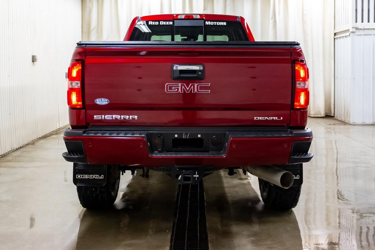 2019 GMC Sierra 2500HD 4x4 Crew Cab Denali Diesel Lift Leather Roof Nav Red Deer AB