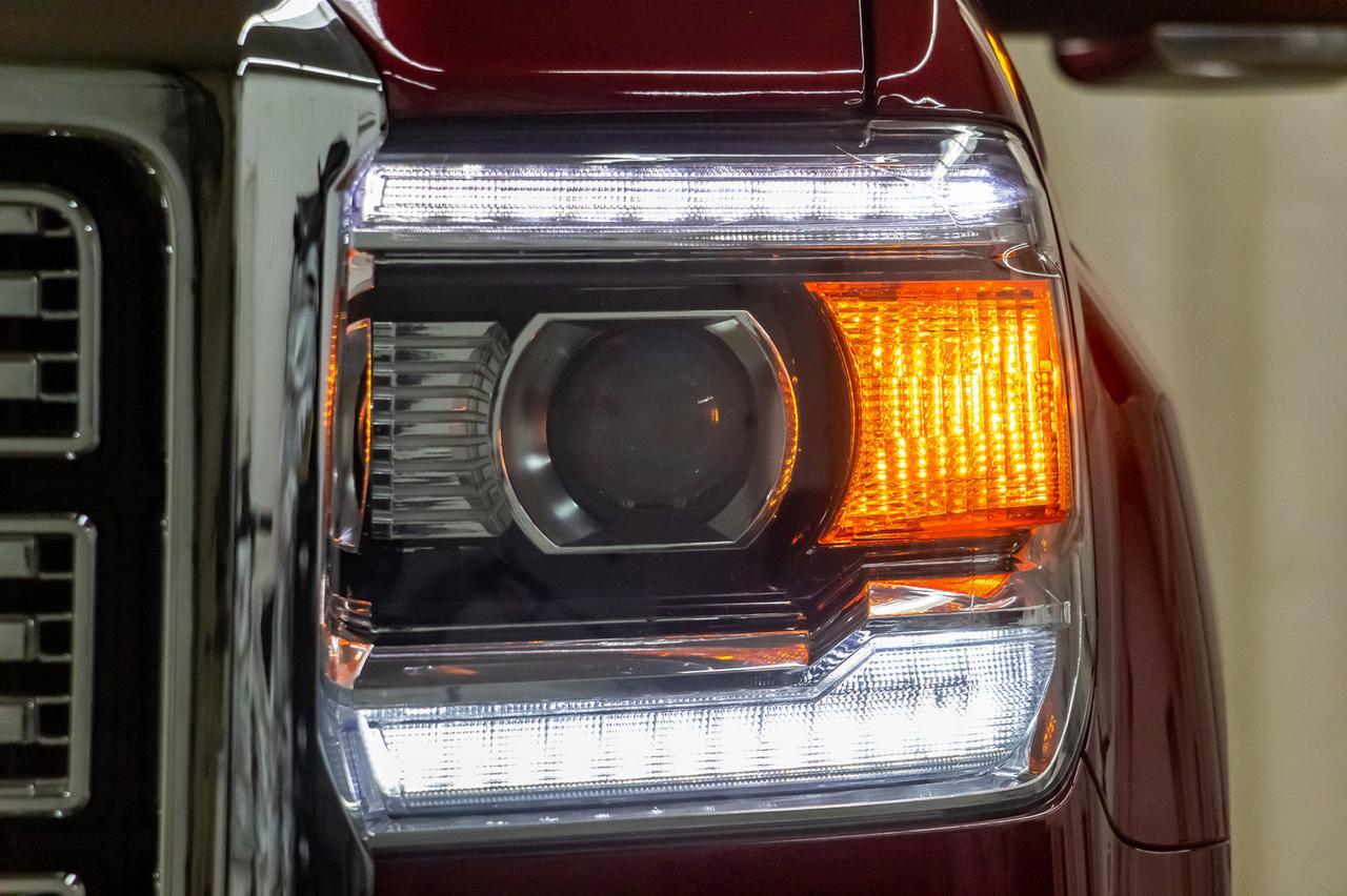 2019 GMC Sierra 2500HD 4x4 Crew Cab Denali Diesel Lift Leather Roof Nav Red Deer AB