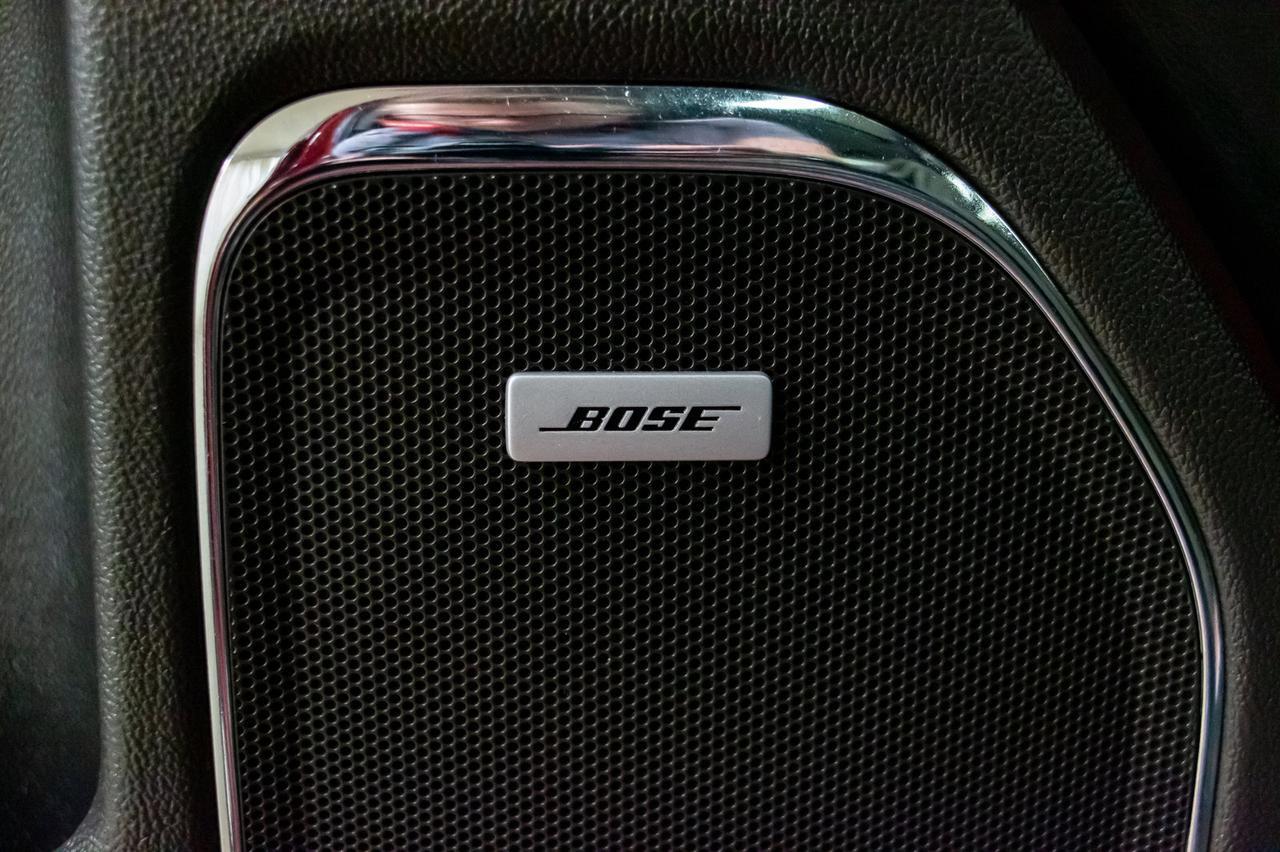 2019 GMC Sierra 2500HD 4x4 Crew Cab Denali Diesel Lift Leather Roof Nav Red Deer AB