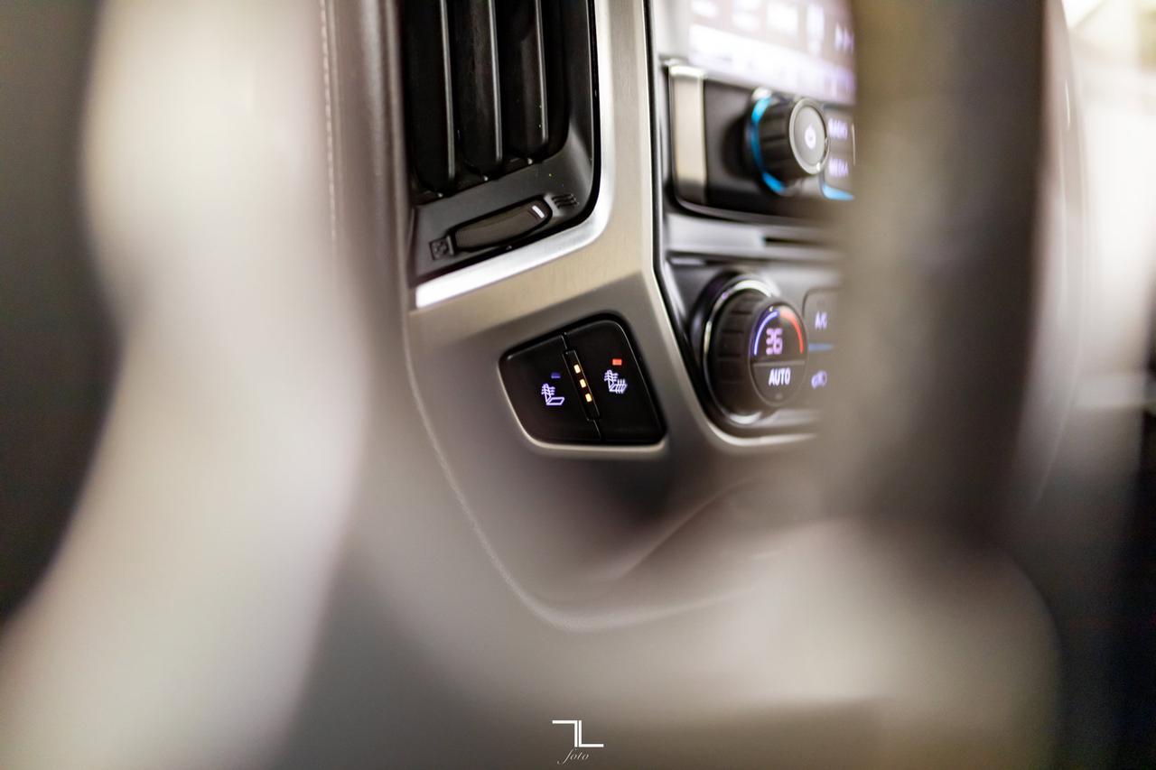 2019 GMC Sierra 2500HD 4x4 Crew Cab SLE Leather Red Deer AB