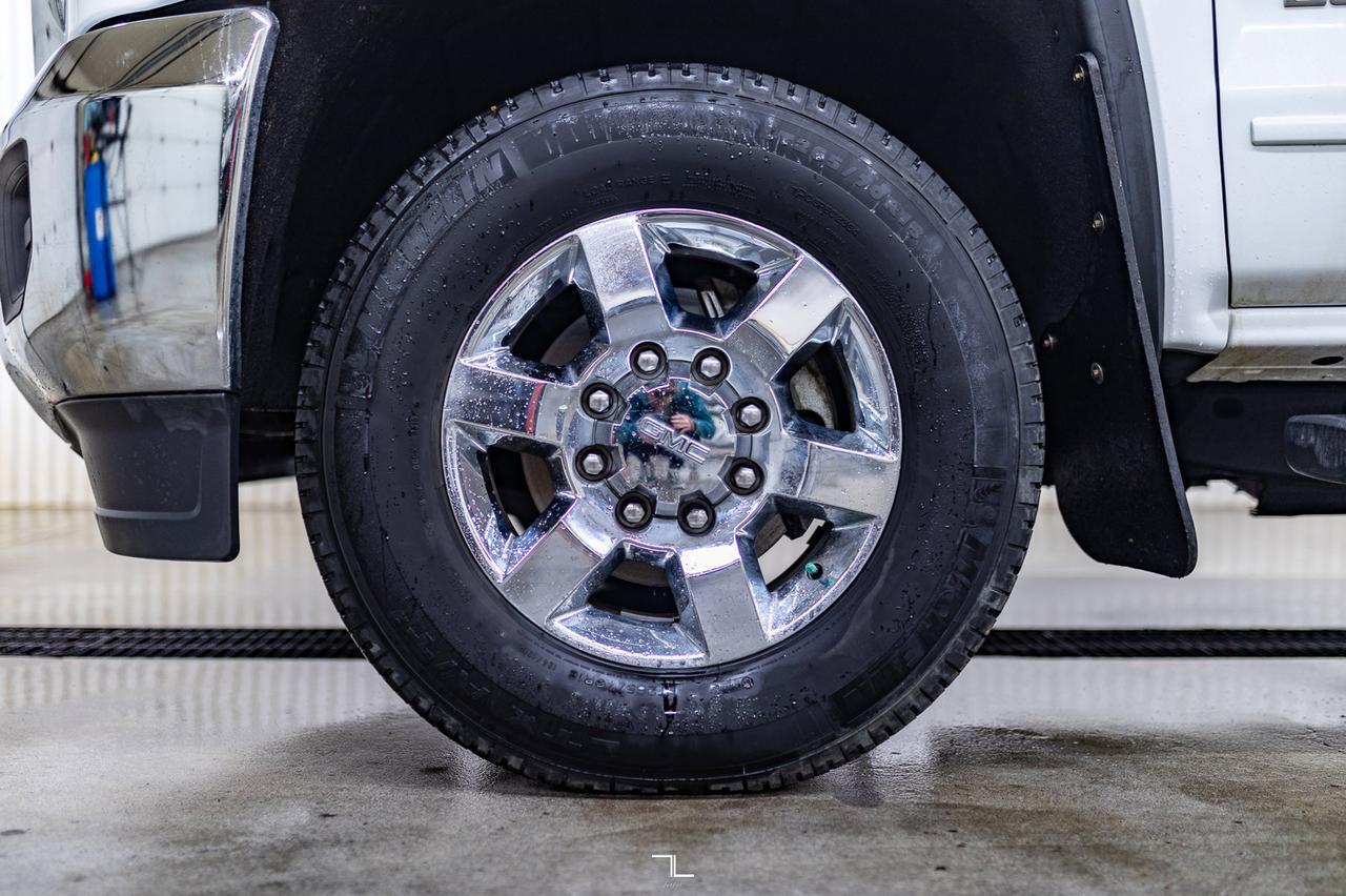 2019 GMC Sierra 2500HD 4x4 Crew Cab SLE Z71 BCam Red Deer AB