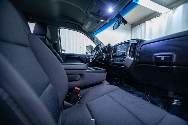 2019 GMC Sierra 2500HD 4x4 Crew Cab SLE Z71 BCam Red Deer AB