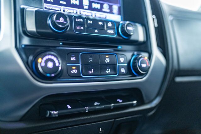 2019 GMC Sierra 2500HD 4x4 Crew Cab SLE Z71 BCam Red Deer AB