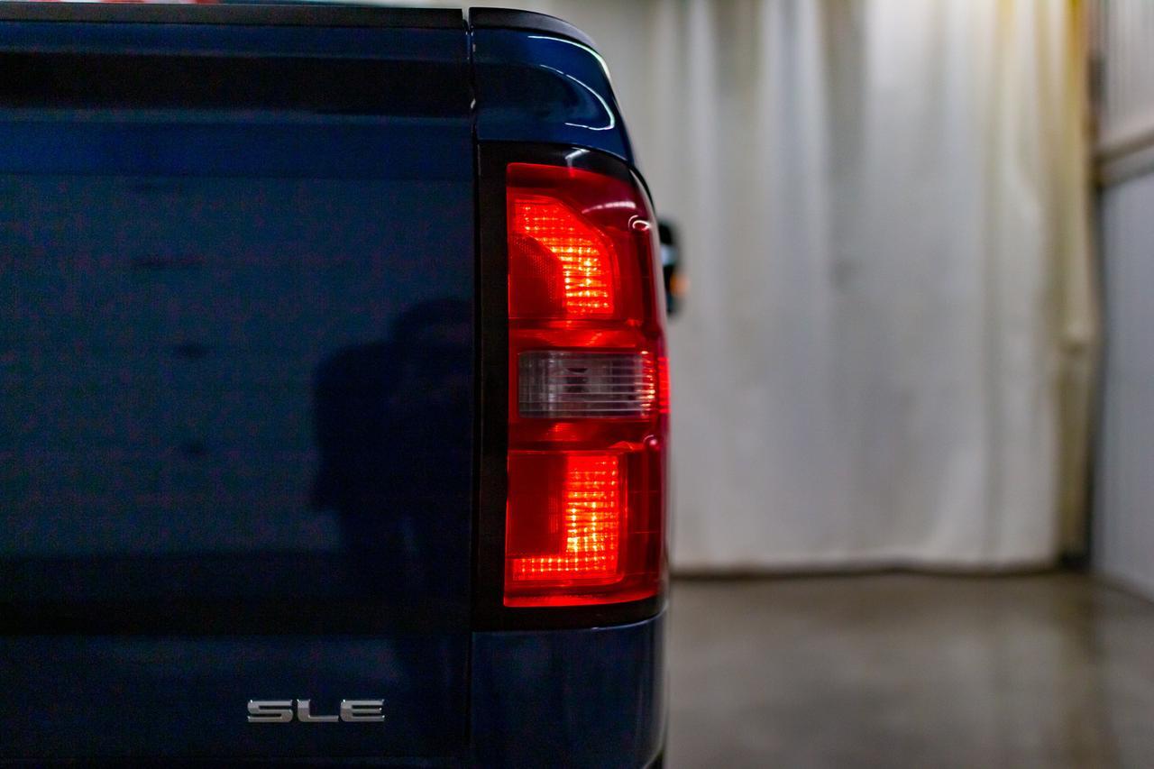 2019 GMC Sierra 2500HD 4x4 Crew Cab SLE Z71 BCam Red Deer AB