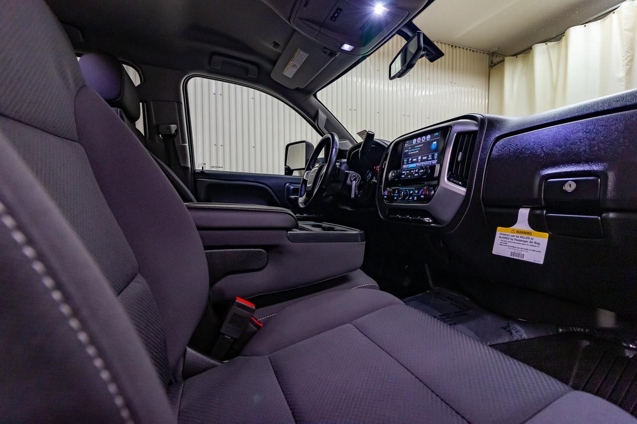 2019 GMC Sierra 2500HD 4x4 Crew Cab SLE Z71 BCam Red Deer AB
