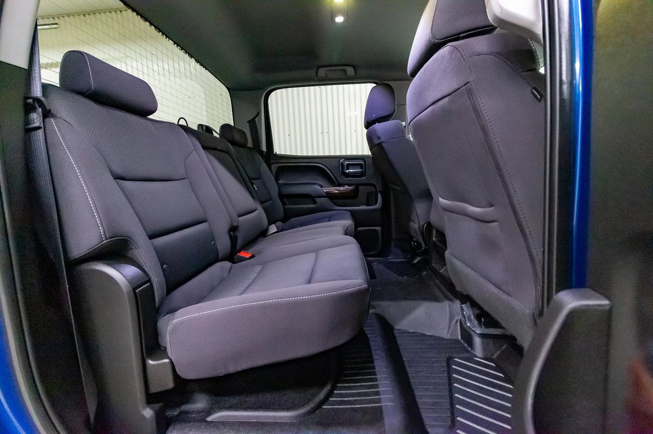 2019 GMC Sierra 2500HD 4x4 Crew Cab SLE Z71 BCam Red Deer AB