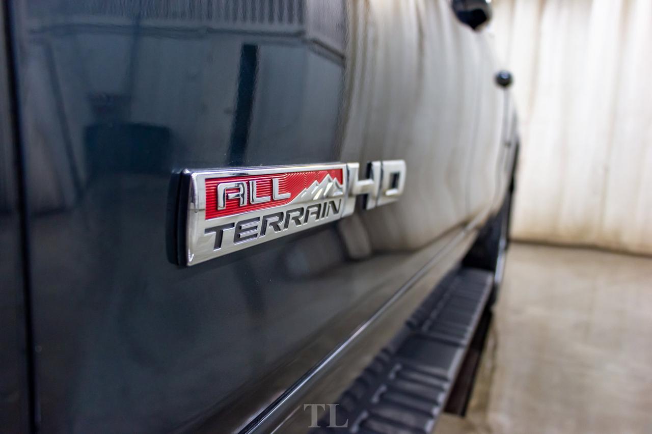 2019 GMC Sierra 2500HD 4x4 Crew Cab SLT All Terrain Leather BCam Red Deer AB