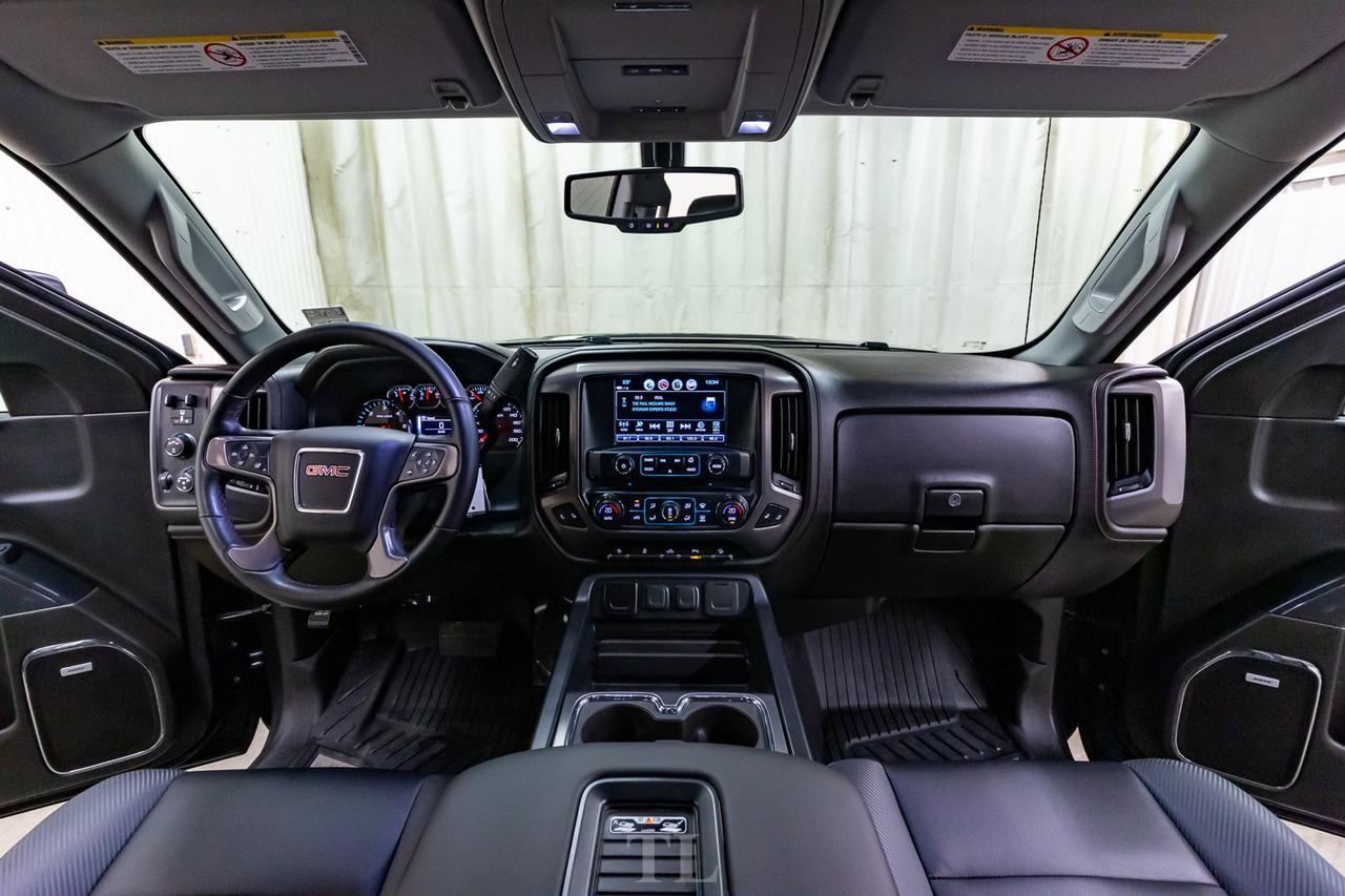 2019 GMC Sierra 2500HD 4x4 Crew Cab SLT All Terrain Leather BCam Red Deer AB