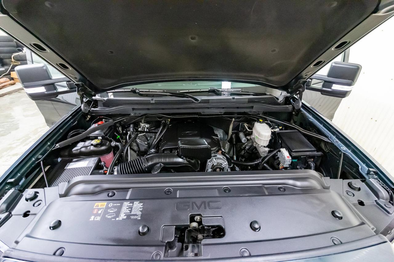 2019 GMC Sierra 2500HD 4x4 Crew Cab SLT All Terrain Leather BCam Red Deer AB