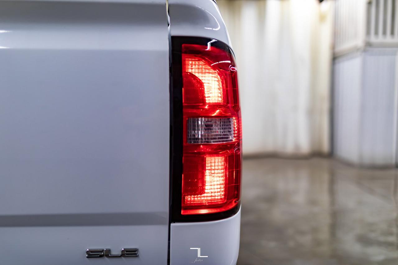 2019 GMC Sierra 2500HD 4x4 Dbl Cab SLE Z71 BCam Bluetooth Red Deer AB