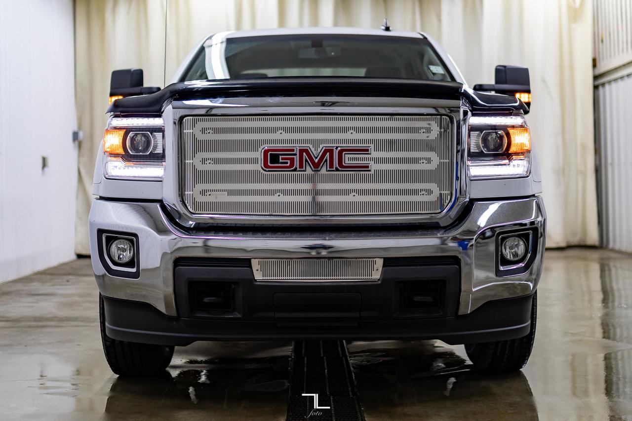 2019 GMC Sierra 2500HD 4x4 Dbl Cab SLE Z71 BCam Bluetooth Red Deer AB