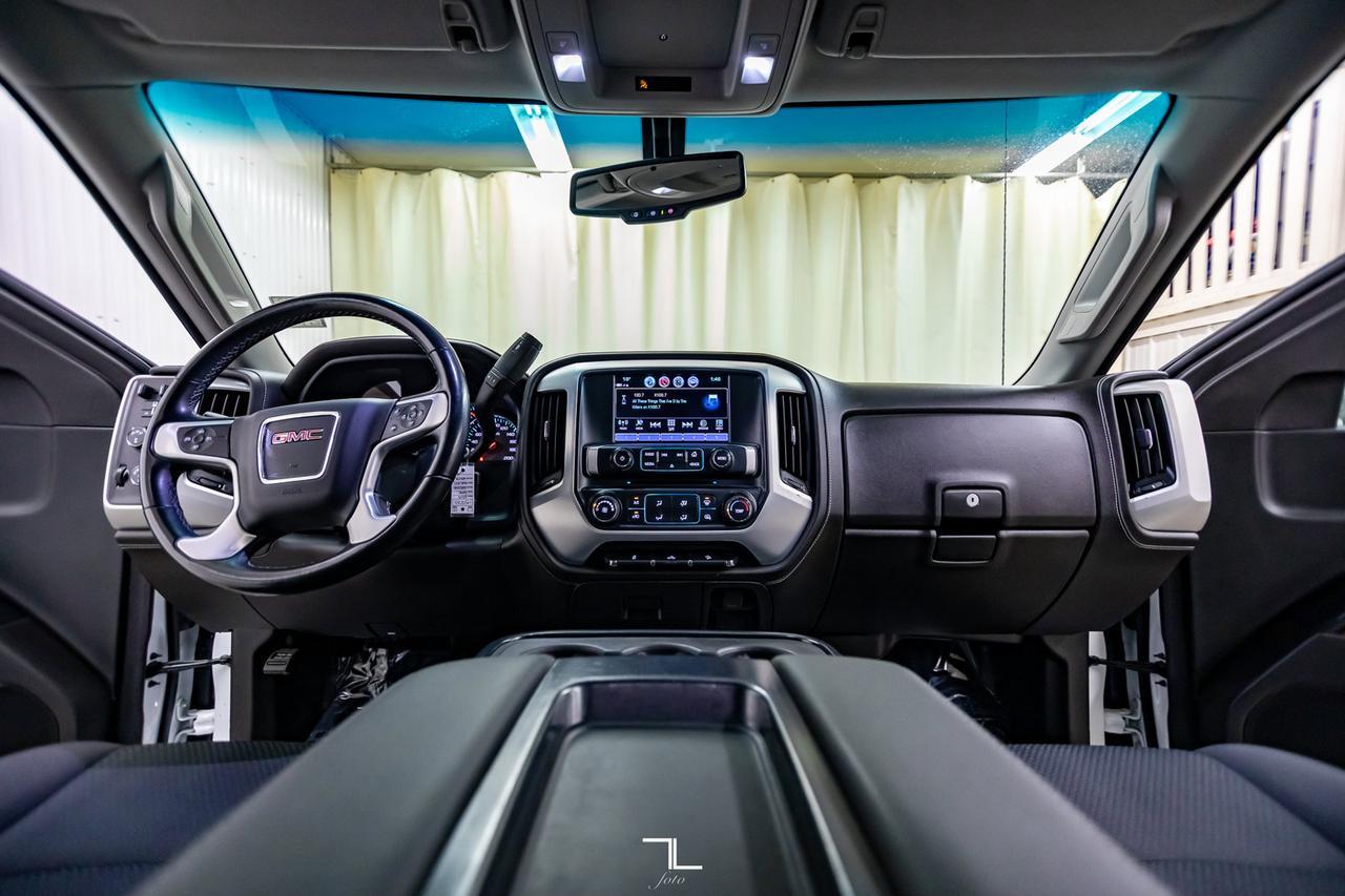 2019 GMC Sierra 2500HD 4x4 Dbl Cab SLE Z71 BCam Bluetooth Red Deer AB