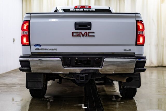 2019 GMC Sierra 2500HD 4x4 Dbl Cab SLE Z71 BCam Bluetooth Red Deer AB
