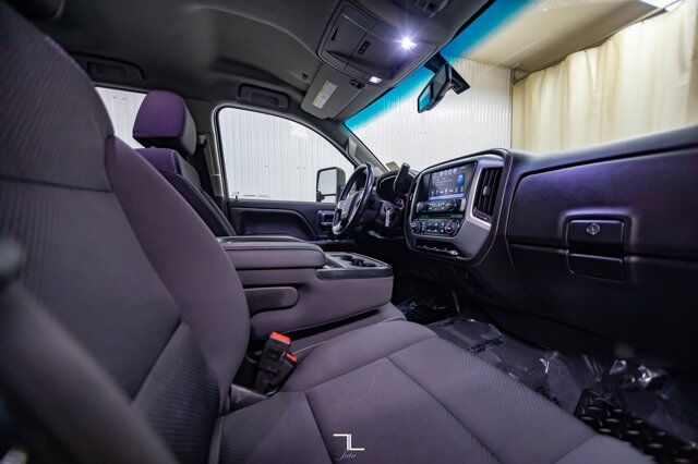 2019 GMC Sierra 2500HD 4x4 Dbl Cab SLE Z71 BCam Bluetooth Red Deer AB