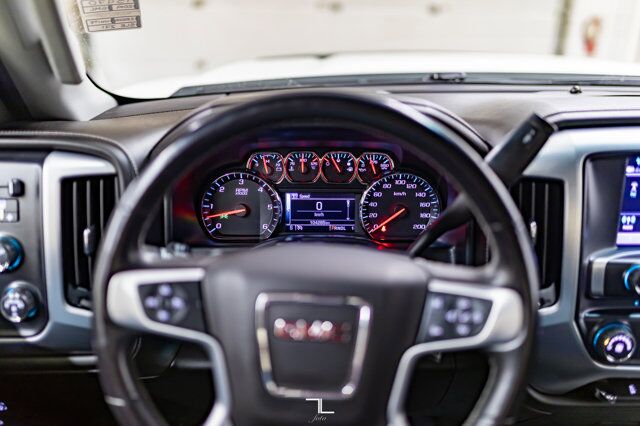 2019 GMC Sierra 2500HD 4x4 Dbl Cab SLE Z71 BCam Bluetooth Red Deer AB