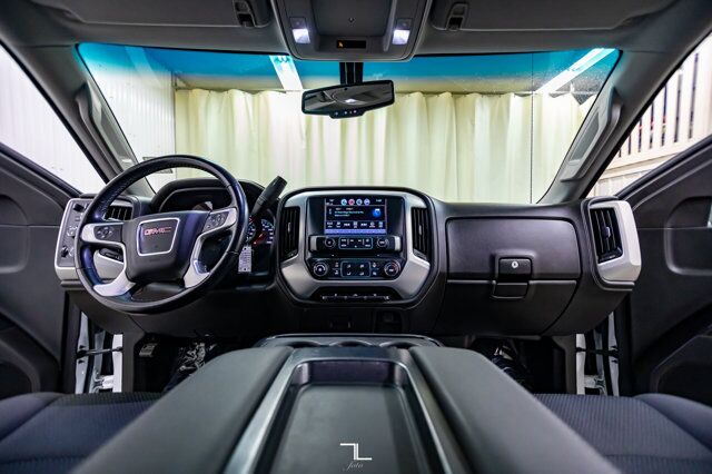 2019 GMC Sierra 2500HD 4x4 Dbl Cab SLE Z71 BCam Bluetooth Red Deer AB