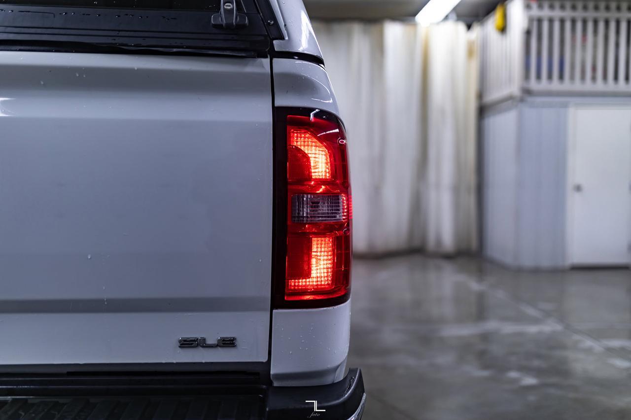 2019 GMC Sierra 2500HD 4x4 Double Cab SLE BCam Red Deer AB