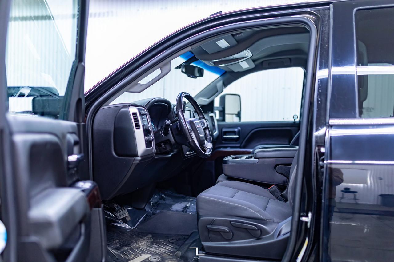 2019 GMC Sierra 2500HD 4x4 Double Cab SLE Z71 BCam Red Deer AB