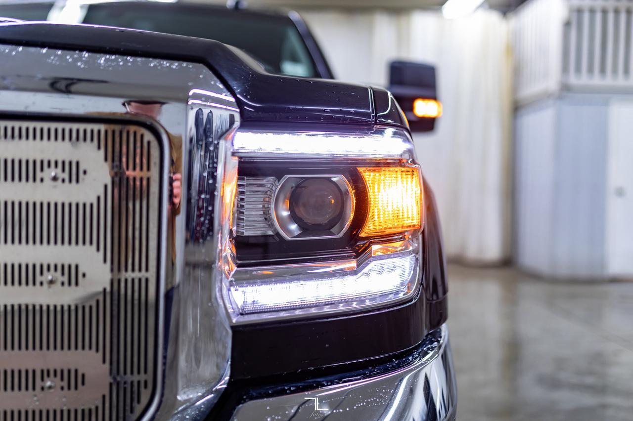 2019 GMC Sierra 2500HD 4x4 Double Cab SLE Z71 BCam Red Deer AB