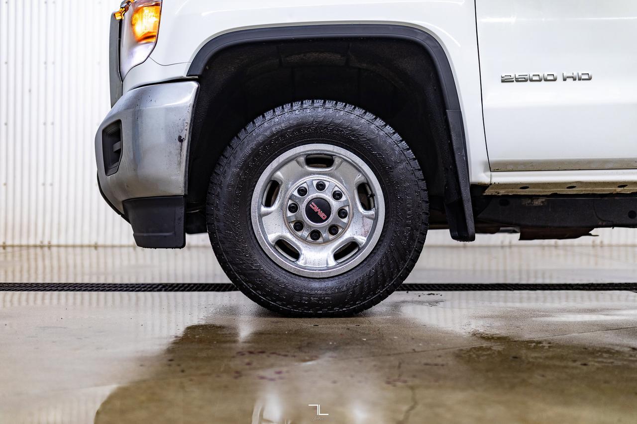 2019 GMC Sierra 2500HD 4x4 Reg Cab WT Longbox BCam Red Deer AB