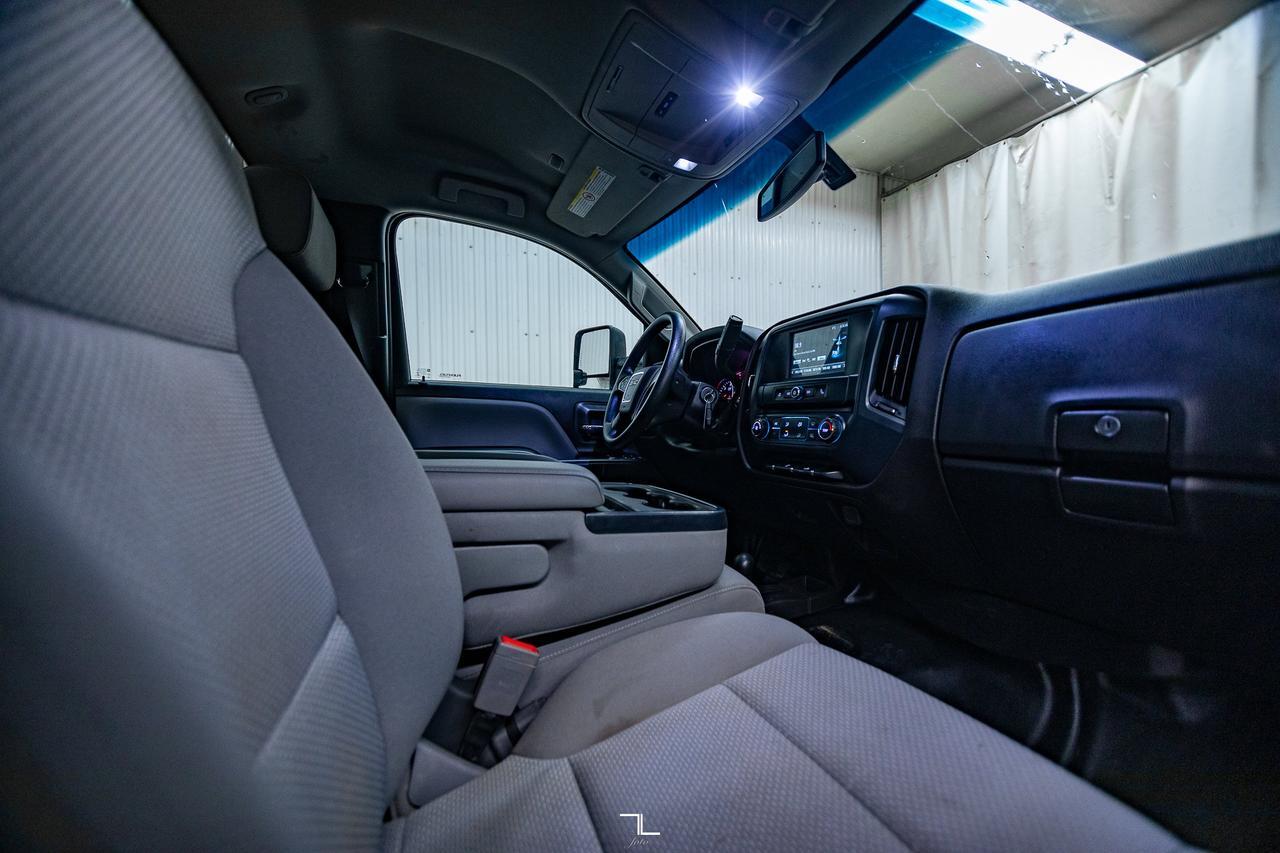 2019 GMC Sierra 2500HD 4x4 Reg Cab WT Longbox BCam Red Deer AB