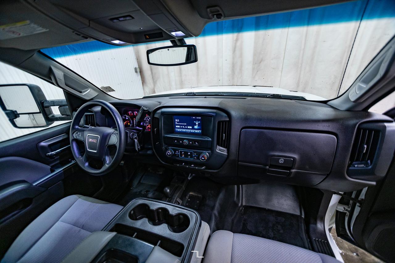 2019 GMC Sierra 2500HD 4x4 Reg Cab WT Longbox BCam Red Deer AB