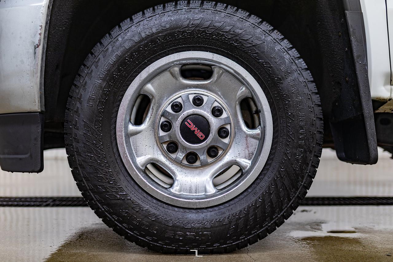 2019 GMC Sierra 2500HD 4x4 Reg Cab WT Longbox BCam Red Deer AB