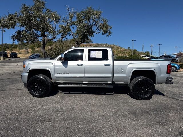2019 GMC Sierra 2500HD Denali TX 2019 GMC Sierra 2500HD Denali TX