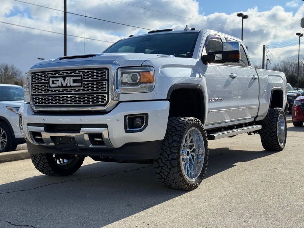 2019 GMC Sierra 2500HD Denali