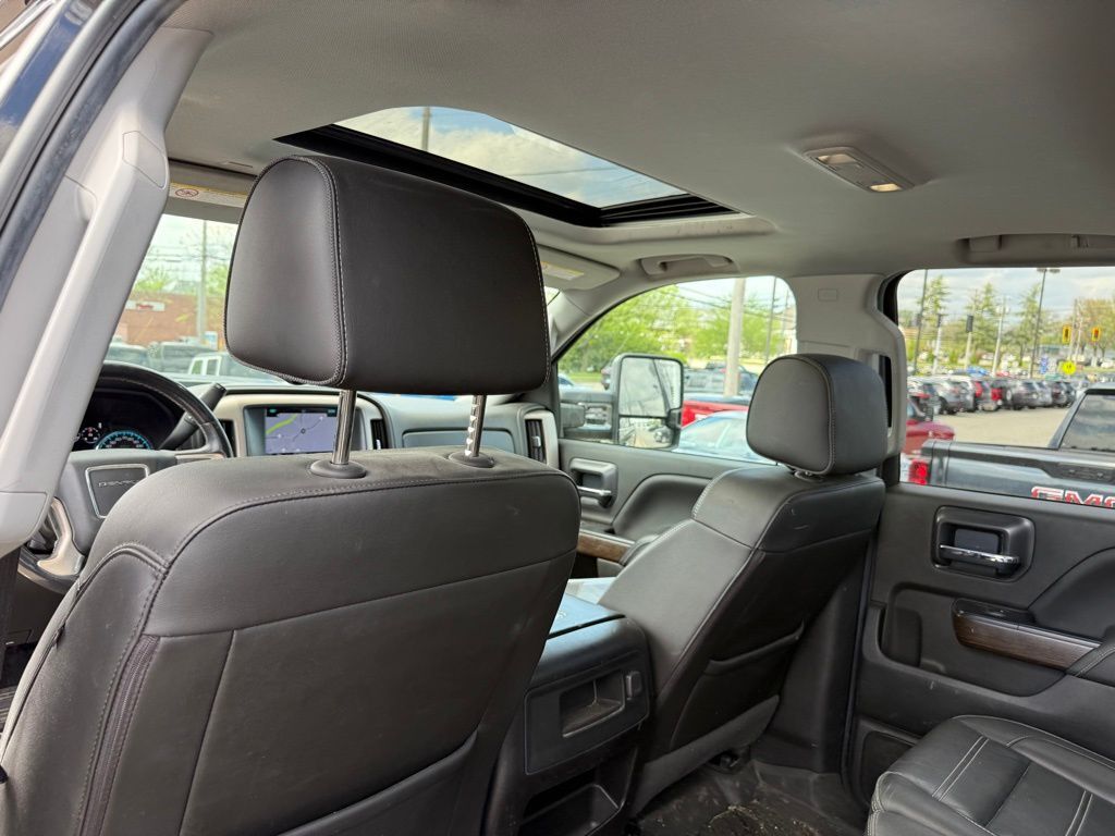 2019 GMC Sierra 2500HD Denali Crestwood KY