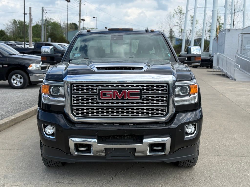 2019 GMC Sierra 2500HD Denali Crestwood KY