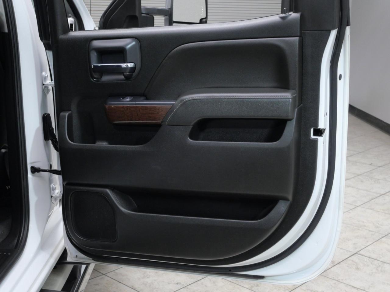 2019 GMC Sierra 2500HD SLT 6.6L Duramax 4x4 Mansfield TX