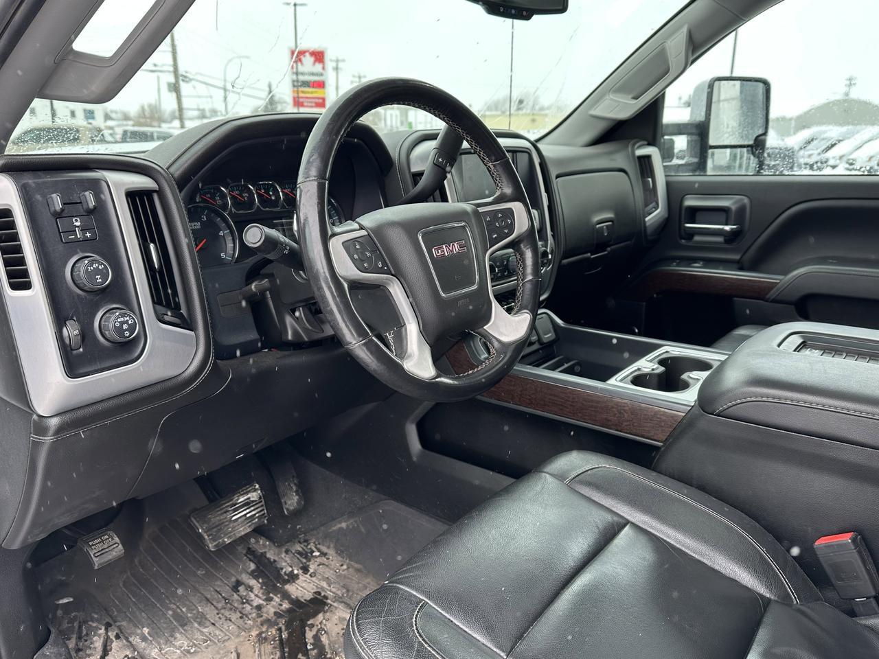 2019 GMC Sierra 2500HD SLT Redwater AB