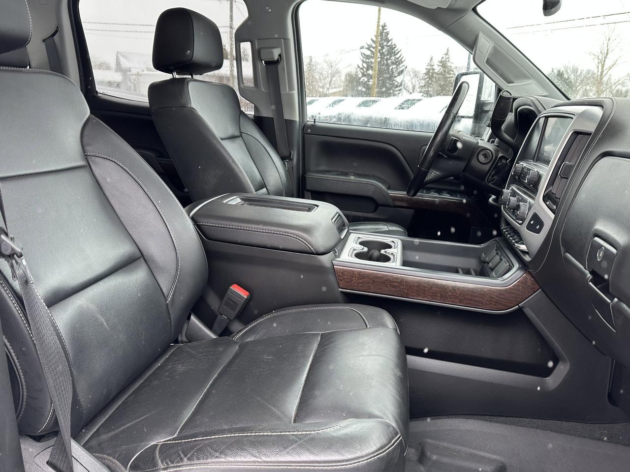 2019 GMC Sierra 2500HD SLT Redwater AB