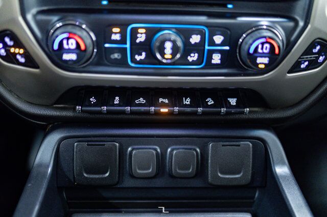 2019 GMC Sierra 3500HD 4x4 Crew Cab Denali Diesel Longbox Leather Roof Nav Red Deer AB