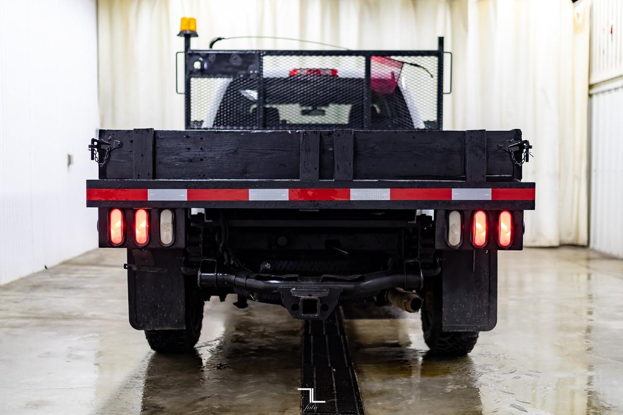 2019 GMC Sierra 3500HD 4x4 Crew Cab SLE Deck Diesel Red Deer AB