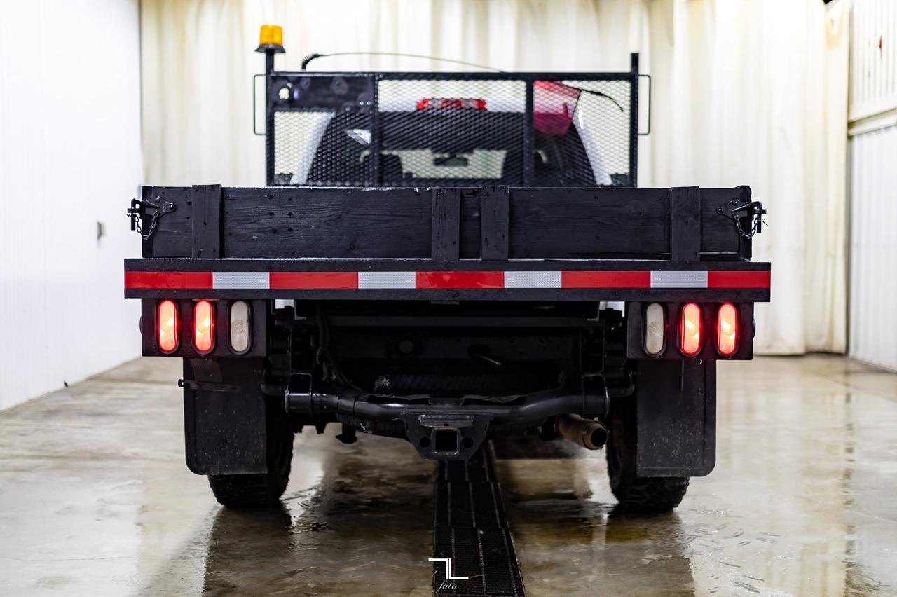 2019 GMC Sierra 3500HD 4x4 Crew Cab SLE Deck Diesel Red Deer AB