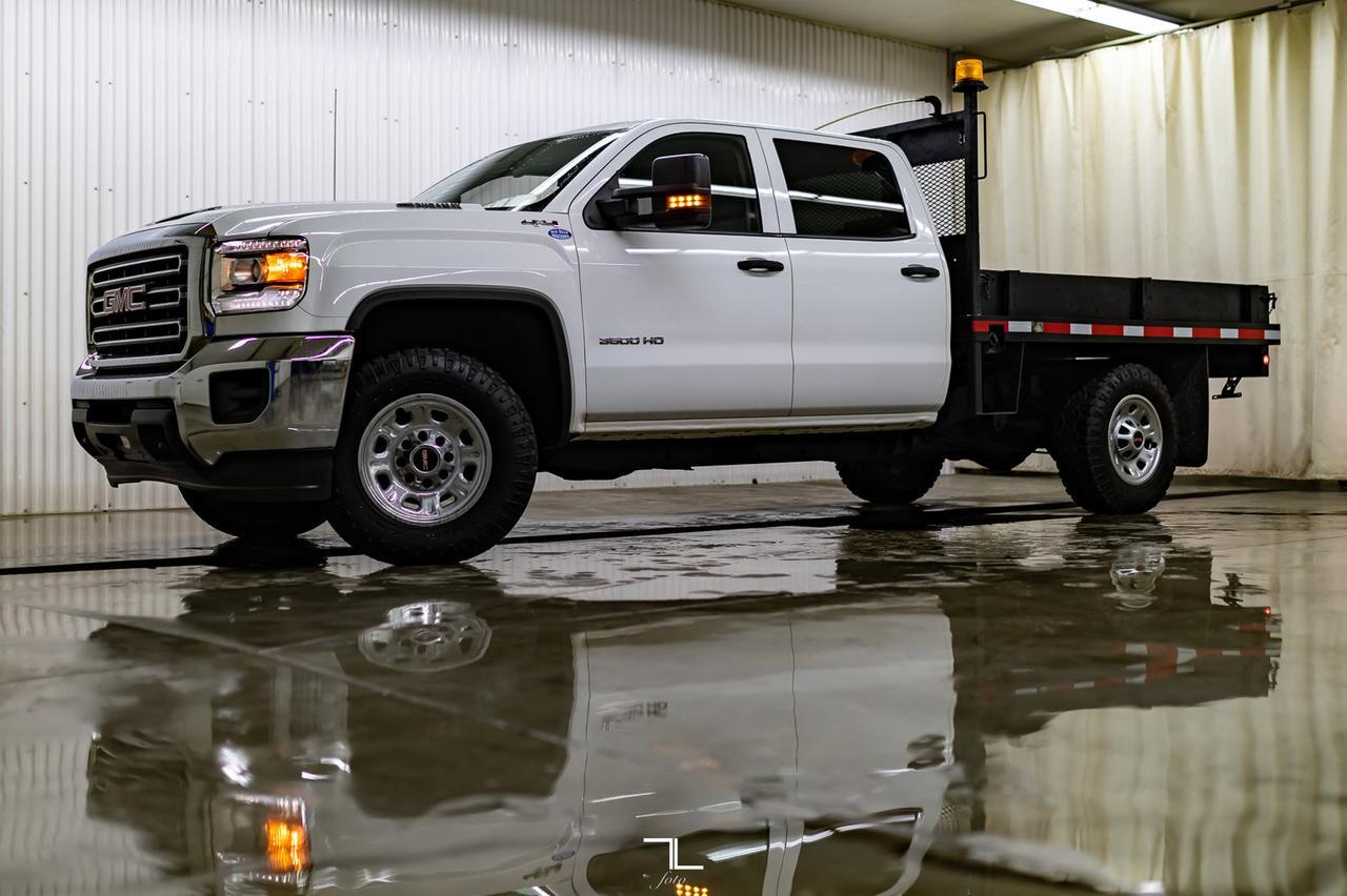2019 GMC Sierra 3500HD 4x4 Crew Cab SLE Deck Diesel Red Deer AB
