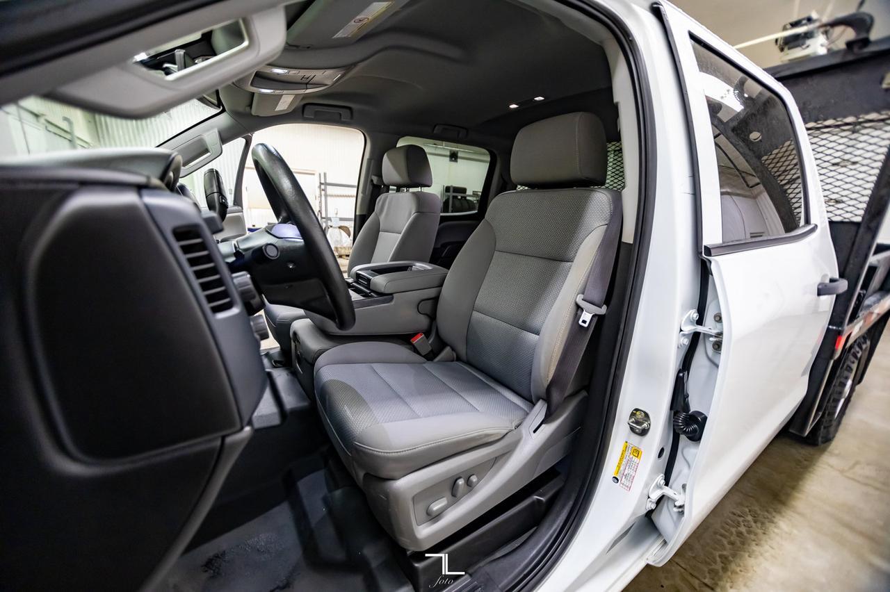 2019 GMC Sierra 3500HD 4x4 Crew Cab SLE Deck Diesel Red Deer AB