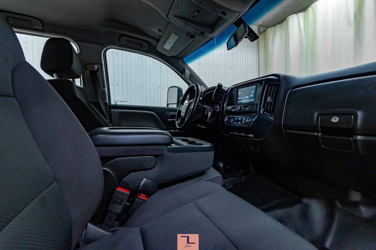 2019 GMC Sierra 3500HD 4x4 Crew Cab SLE Longbox BCam Red Deer AB