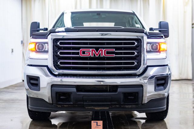 2019 GMC Sierra 3500HD 4x4 Crew Cab SLE Longbox BCam Red Deer AB