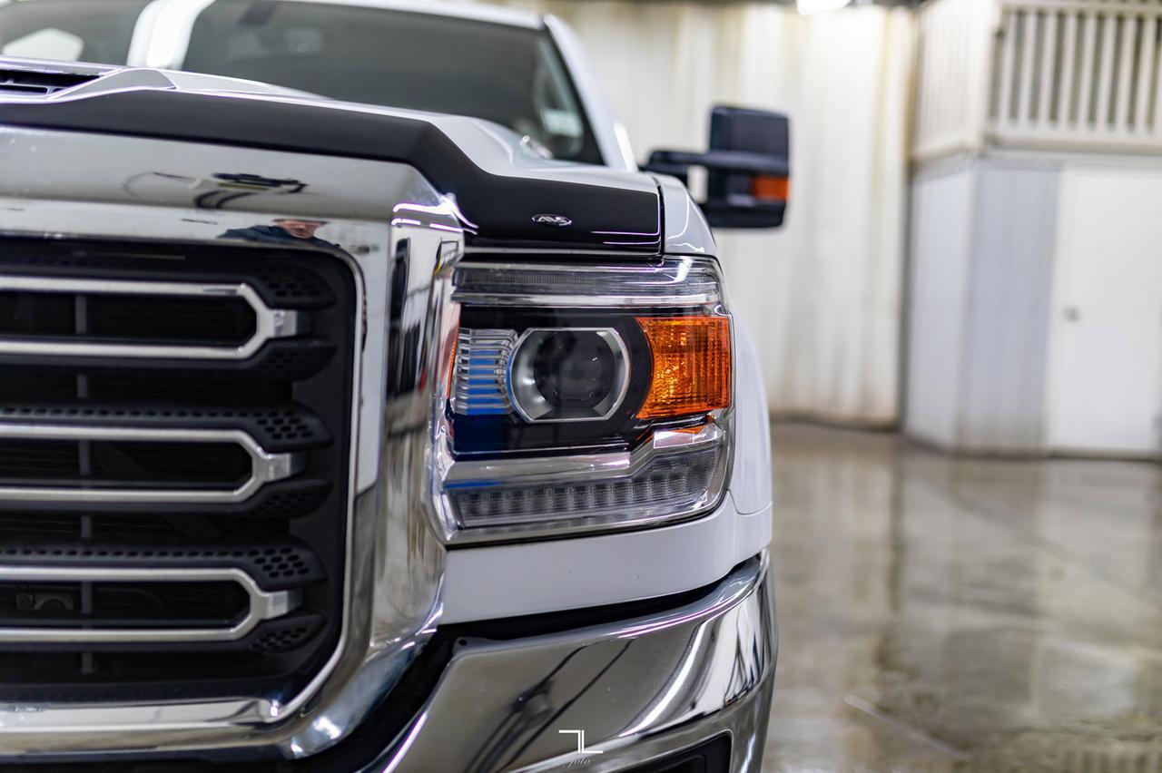 2019 GMC Sierra 3500HD 4x4 Crew Cab SLE Longbox Diesel BCam Red Deer AB