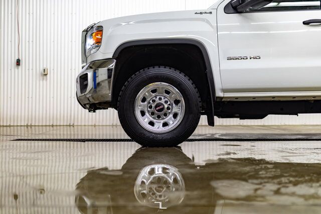 2019 GMC Sierra 3500HD 4x4 Crew Cab SLE Longbox Diesel BCam Red Deer AB