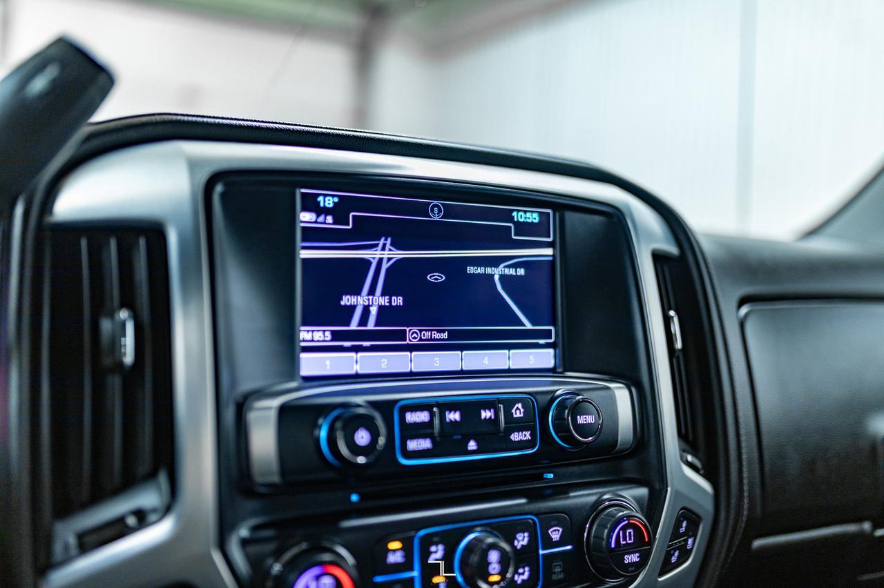 2019 GMC Sierra 3500HD 4x4 Crew Cab SLT Diesel Leather Nav BCam Red Deer AB