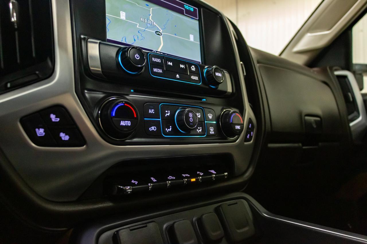 2019 GMC Sierra 3500HD 4x4 Crew Cab SLT Z71 Diesel 6" Lift Leather Roof Nav Red Deer AB