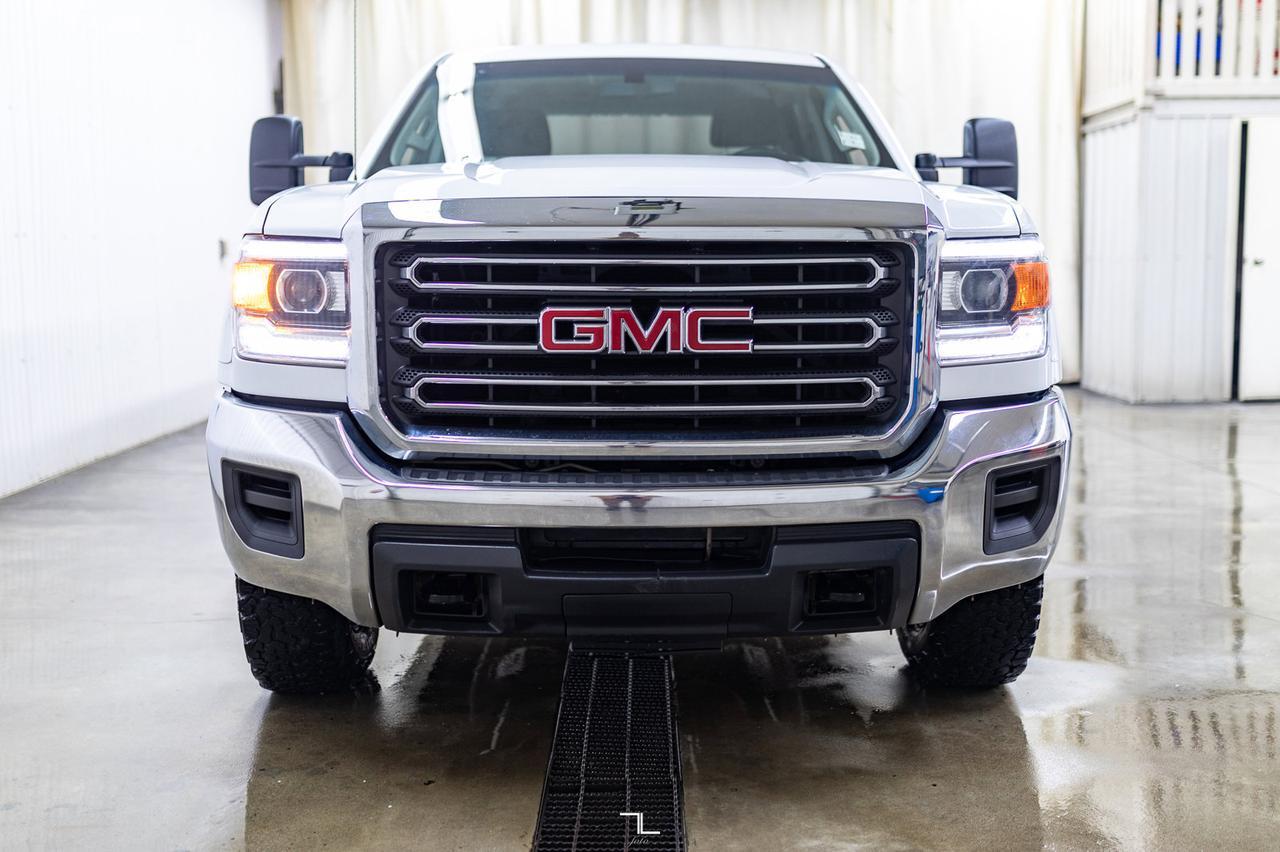 2019 GMC Sierra 3500HD 4x4 Crew Cab WT Longbox PSeat BCam Red Deer AB
