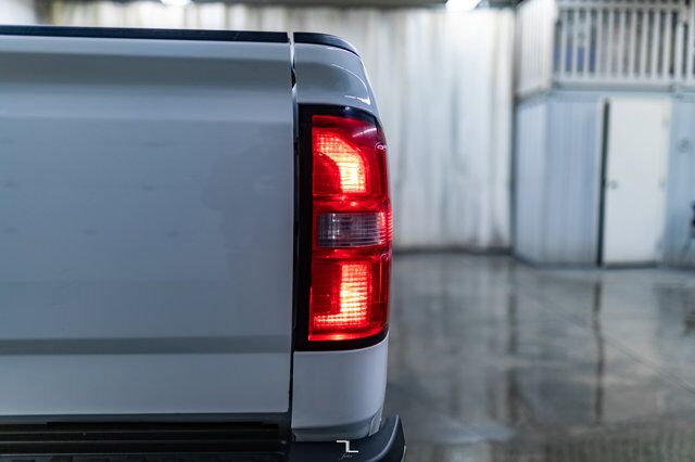 2019 GMC Sierra 3500HD 4x4 Crew Cab WT Longbox PSeat BCam Red Deer AB