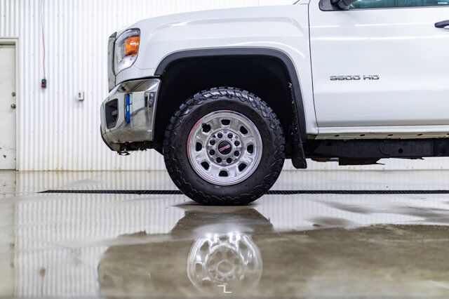 2019 GMC Sierra 3500HD 4x4 Crew Cab WT Longbox PSeat BCam Red Deer AB