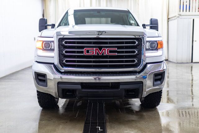 2019 GMC Sierra 3500HD 4x4 Crew Cab WT Longbox PSeat BCam Red Deer AB